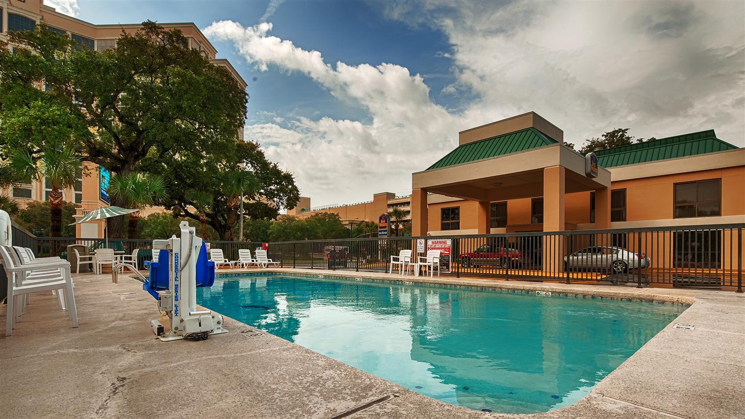 Best Western Oak Manor Biloxi Kültér fotó